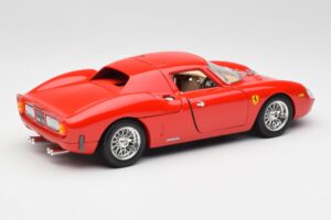 Ferrari 250 Le Mans Rdeč Bburago 1:18 3033 Kovina – slika 3 od 8