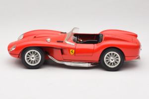 Ferrari 250 Testa Rossa #14 Rdeč Replacement Box 1957 Bburago 1:18 3007-R1 Kovina – slika 4 od 8