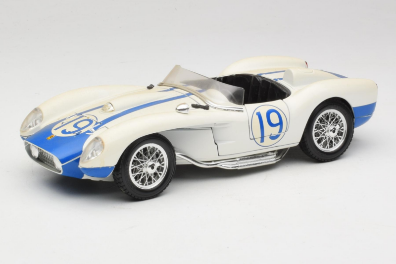 Ferrari 250 Testa Rossa #19 Bel Replacement Box 1957 Bburago 1:18 3007-R5 Kovina