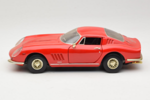 Ferrari 275 GTB/4 Rdeč ERTL 1:18 7493-P1 Kovina – slika 4 od 8