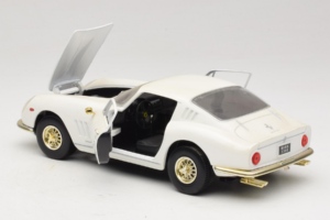 Ferrari 275 GTB/4 Bel ERTL 1:18 7493 Kovina – slika 5 od 8