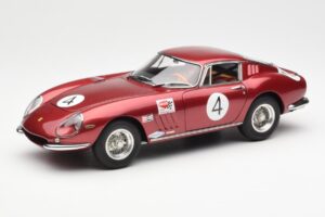 Ferrari 275 GTB/C #4 RAC Tourist Trophy 1966 CMC 1:18 M-213 Kovina