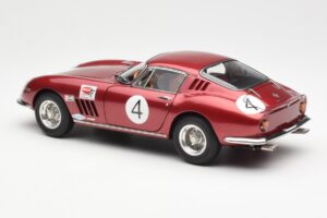 Ferrari 275 GTB/C #4 RAC Tourist Trophy 1966 CMC 1:18 M-213 Kovina – slika 5 od 6