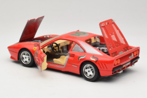 Ferrari 288 GTO #1 Rdeč 1984 Bburago 1:18 3027-P3 Kovina – slika 5 od 8