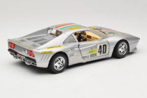 Ferrari 288 GTO #40 Srebrn 1984 Bburago 1:18 3027-S1 Kovina – slika 3 od 8