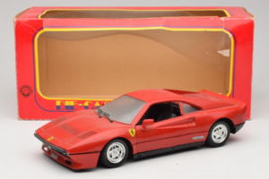 Ferrari 288 GTO Rdeč Tonka 1:18 3233 Kovina – slika 8 od 8