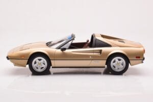Ferrari 308 GTS Zlat Omejena Izdaja Norev 1:18 187932 Kovina – slika 3 od 6
