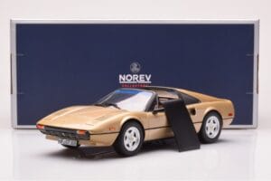 Ferrari 308 GTS Zlat Omejena Izdaja Norev 1:18 187932 Kovina – slika 6 od 6