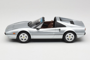 Ferrari 308 GTS Srebrna Norev 1:18 187934 Kovina – slika 4 od 7
