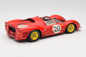 Ferrari 330 P4 #20 Rdeč 1967 Revell 1:18 48822-P1 Kovina – slika 3 od 8