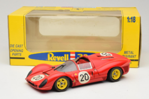 Ferrari 330 P4 #20 Rdeč 1967 Revell 1:18 48822-P1 Kovina – slika 8 od 8
