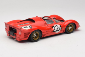 Ferrari 330 P4 #224 Rdeč 1967 Revell 1:18 48825-P2 Kovina – slika 3 od 7