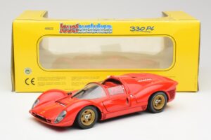 Ferrari 330 P4 Rdeč 1967 Revell 1:18 48822 Kovina – slika 8 od 8