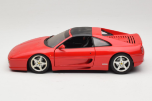 Ferrari F355 GTS Rdeč UT Models 1:18 22111 Kovina – slika 4 od 8