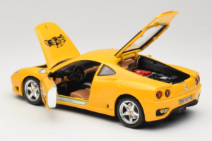 Ferrari 360 Modena 25 Jahre FMC Rumen Bburago 1:18 3358-Y1 Kovina – slika 5 od 8