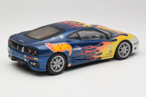 Ferrari 360 Modena Challenge #5 Hot Wheels Purple Fire Livery 1999 Bburago 1:18 29619 Kovina – slika 3 od 8