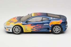 Ferrari 360 Modena Challenge #5 Hot Wheels Purple Fire Livery 1999 Bburago 1:18 29619 Kovina – slika 4 od 8