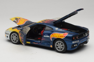 Ferrari 360 Modena Challenge #5 Hot Wheels Purple Fire Livery 1999 Bburago 1:18 29619 Kovina – slika 5 od 8
