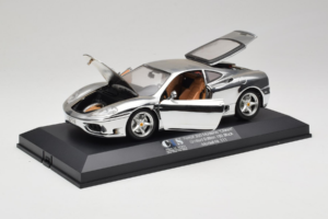 Ferrari 360 Modena Chrome Silver Omejena Izdaja Exclusive Cars 1:18 EC004 Kovina – slika 3 od 9