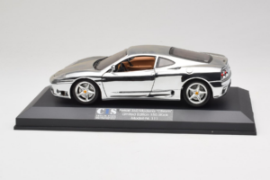 Ferrari 360 Modena Chrome Silver Omejena Izdaja Exclusive Cars 1:18 EC004 Kovina