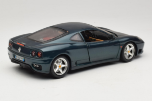 Ferrari 360 Modena Temno Zelena Metalik Bburago 1:18 3358-G2 Kovina – slika 2 od 7