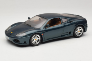 Ferrari 360 Modena Temno Zelena Metalik Bburago 1:18 3358-G2 Kovina