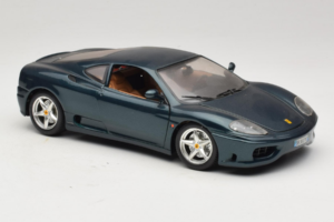 Ferrari 360 Modena Temno Zelena Metalik Bburago 1:18 3358-G2 Kovina – slika 5 od 7
