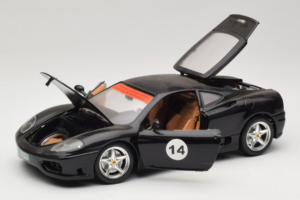 Ferrari 360 Modena #14 Črn Omejena Izdaja Bburago 1:18 3368-B1 Kovina – slika 2 od 8