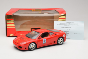 Ferrari 360 Modena Bevro International #4 Omejena Izdaja 111 kos Rdeč Bburago 1:18 3358-P1 Kovina – slika 8 od 8