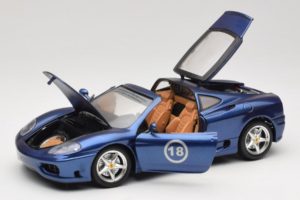 Ferrari 360 Modena Targa Omejena Izdaja 333 kos Vijoličen Metalik Bburago 1:18 3348-F1 Kovina – slika 2 od 8