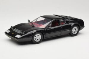 Ferrari 365 GT4/BB Črn Kyosho 1:18 08173K Kovina