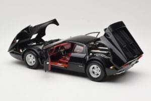 Ferrari 365 GT4/BB Črn Kyosho 1:18 08173K Kovina – slika 5 od 8