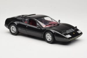 Ferrari 365 GT4/BB Črn Kyosho 1:18 08173K Kovina – slika 6 od 8