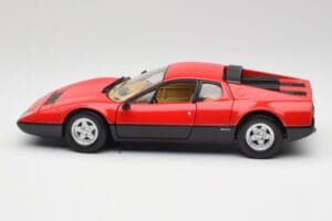 Ferrari 365 GT4/BB Rdeč Kyosho 1:18 08173R Kovina – slika 4 od 8
