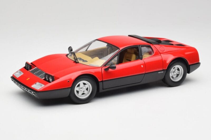 Ferrari 365 GT4/BB Rdeč Kyosho 1:18 08173R Kovina