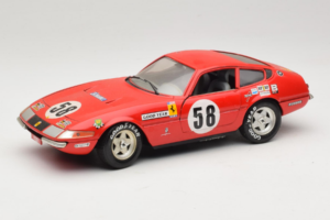 Ferrari 365 GTB/4 Daytona Berlinetta #58 Rdeč Techno Giodi 1:18 40011 Kovina