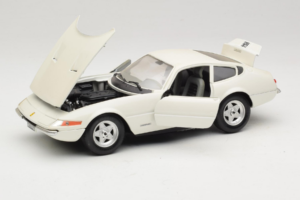 Ferrari 365 GTB/4 Daytona Berlina Bel Techno Giodi 1:18 74007 Kovina – slika 2 od 8