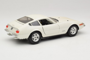 Ferrari 365 GTB/4 Daytona Berlina Bel Techno Giodi 1:18 74007 Kovina – slika 3 od 8
