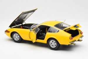 Ferrari 365 GTB/4 Daytona Rumen Kyosho 1:18 08162Y Kovina – slika 5 od 8