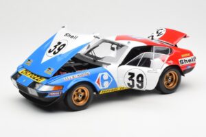 Ferrari 365 GTB/4 #39 J-C. Andruet / Lena 24 Hours of Le Mans 1972 Kyosho 1:18 08164E Kovina – slika 2 od 8