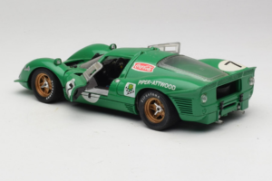 Ferrari 412P #7 Zelen 24 Hours of Daytona 1967 Eagles Race 1:18 37000 Kovina – slika 5 od 8