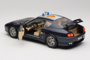 Ferrari 456 GT Carabinieri Črn Bburago 1:18 3036-B3 Kovina – slika 5 od 8