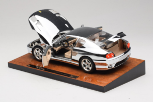 Ferrari 456 GT Chrome Silver Bburago 1:18 3746-R1 Kovina – slika 5 od 8