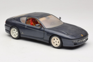 Ferrari 456 GT Dark Blue Metallic Bburago 1:18 3036-B2 Kovina – slika 6 od 8