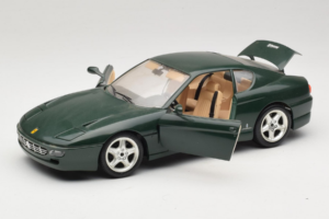 Ferrari 456 GT Temno Zelen Bburago 1:18 3046-GR1 Kovina – slika 2 od 8
