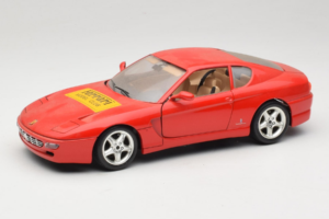 Ferrari 456 GT Ferrari Model Club Rdeč Bburago 1:18 3036-P1 Kovina