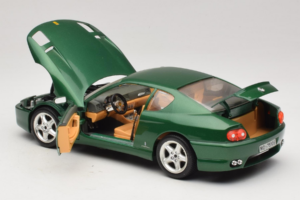 Ferrari 456 GT Zelen Metalik Bburago 1:18 3036-GR1 Kovina – slika 5 od 8