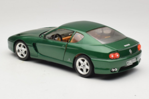 Ferrari 456 GT Zelen Metalik Bburago 1:18 3036-GR1 Kovina – slika 7 od 8