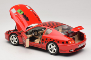 Ferrari 456 GT Interconti Car HiFi Rdeč Bburago 1:18 3036-D Kovina – slika 5 od 8