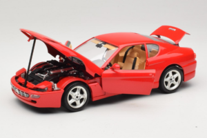 Ferrari 456 GT Rdeč Bburago 1:18 3046-R1 Kovina – slika 2 od 8